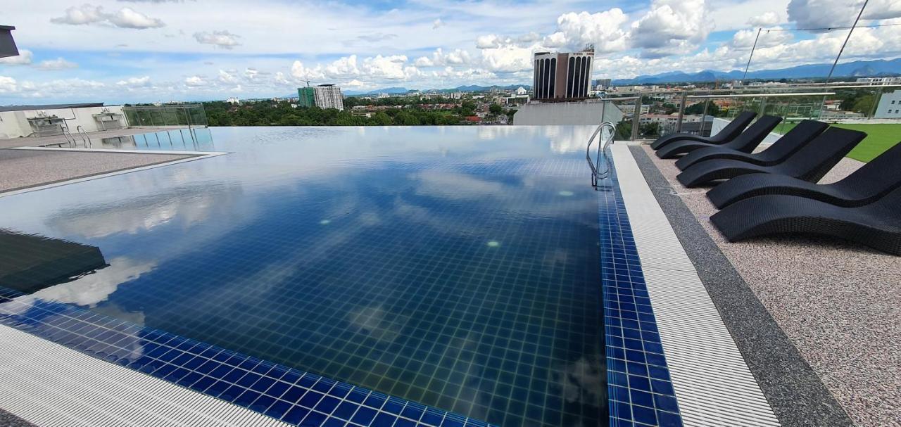 Kozi Square New Sgh Cozy Home 8A Kuching Exterior photo