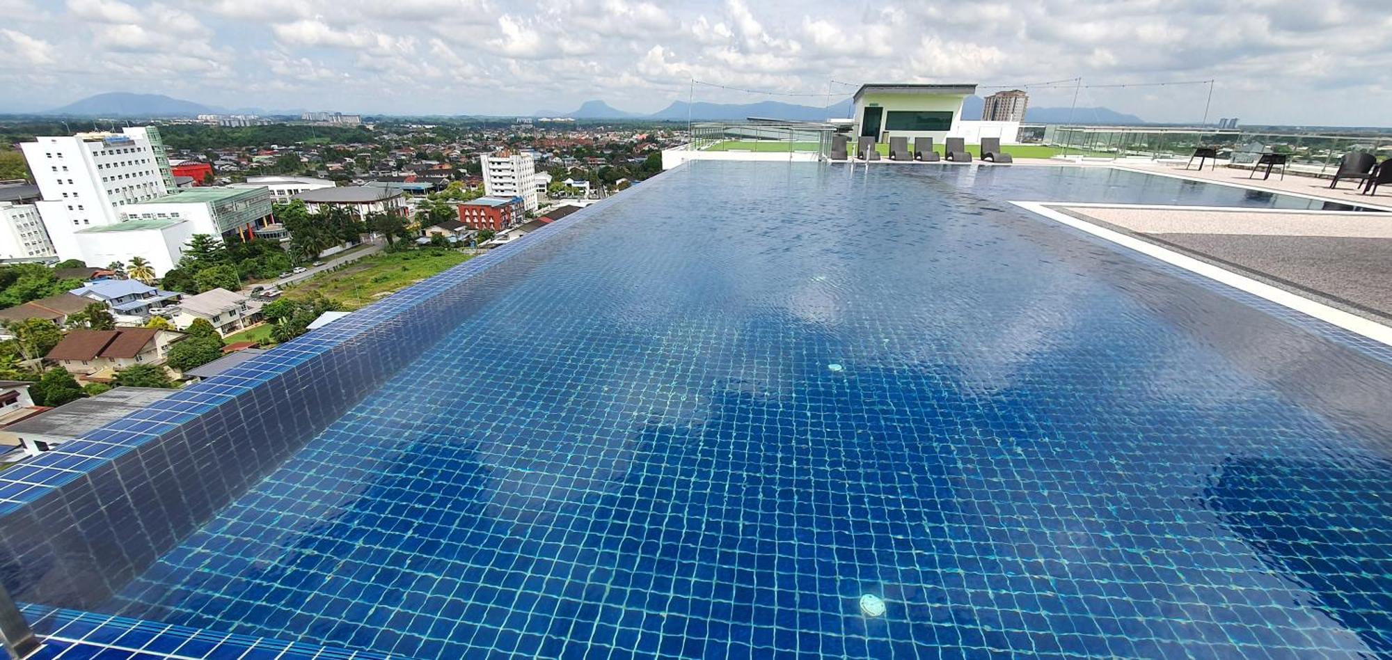Kozi Square New Sgh Cozy Home 8A Kuching Exterior photo